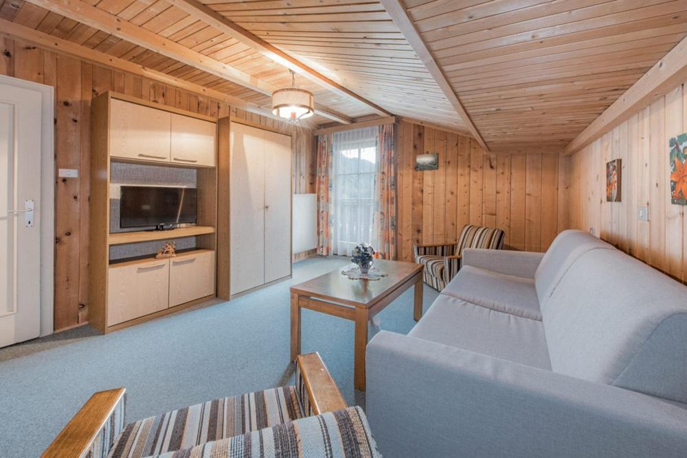 Apartamento Kradorferhof Santa Maddalena in Casies Habitación foto